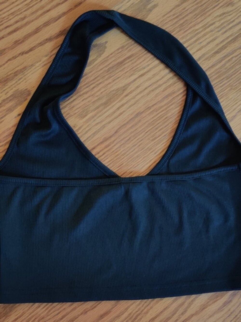 Two Ribbed Crop Tops - Picture 4 of 6